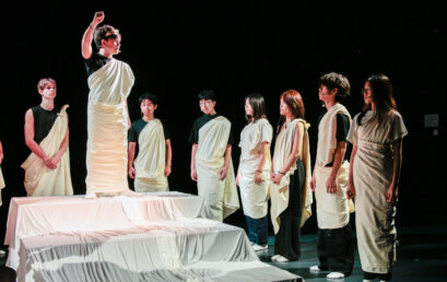 Interdisciplinary Learning in Action: QAIS Students Explore Revolutions Through Theatre and Humanities 