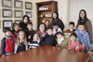 As part of their inquiry-based learning, Grade 1 students visited Ms. Zhang Baishan, Founder of Baishan Education Group. Centered on the theme “Artifacts and stories reveal common themes of human life across time and space,” the experience encouraged students to connect cultural heritage with human stories, fostering curiosity, empathy, and global understanding from an early age.